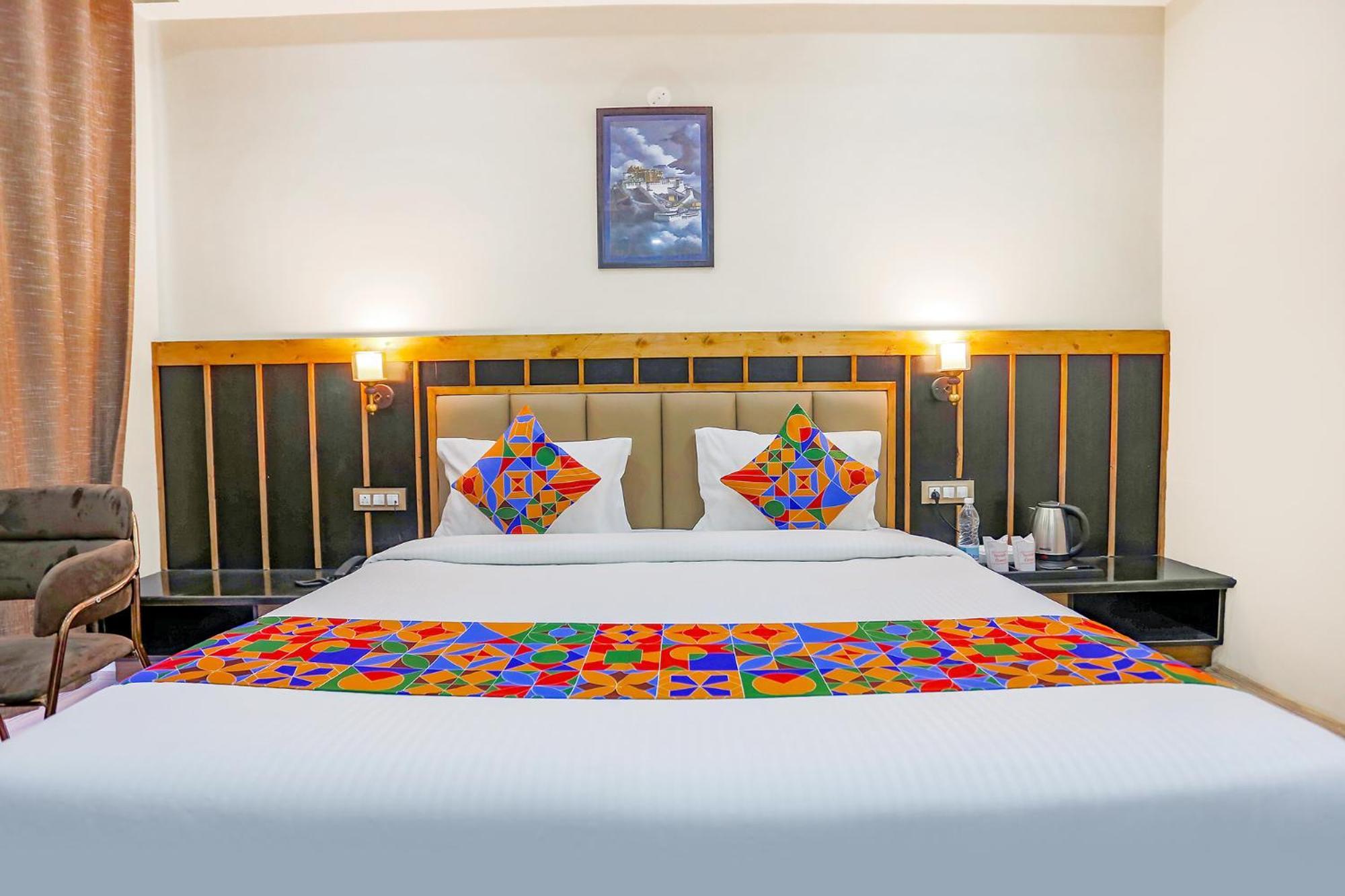 Fabhotel Outhills Manāli エクステリア 写真
