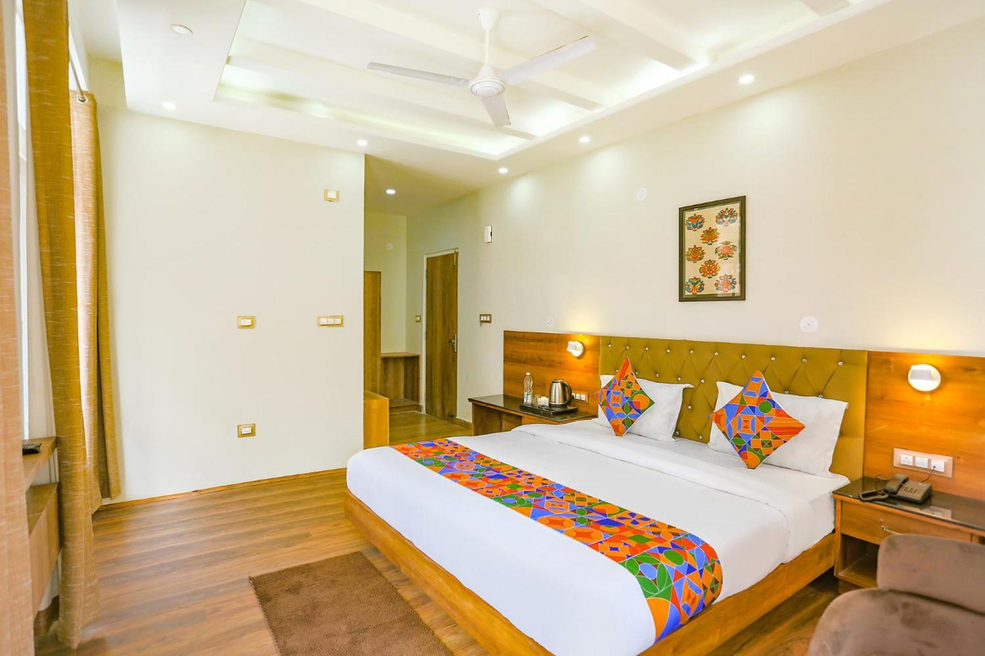 Fabhotel Outhills Manāli エクステリア 写真