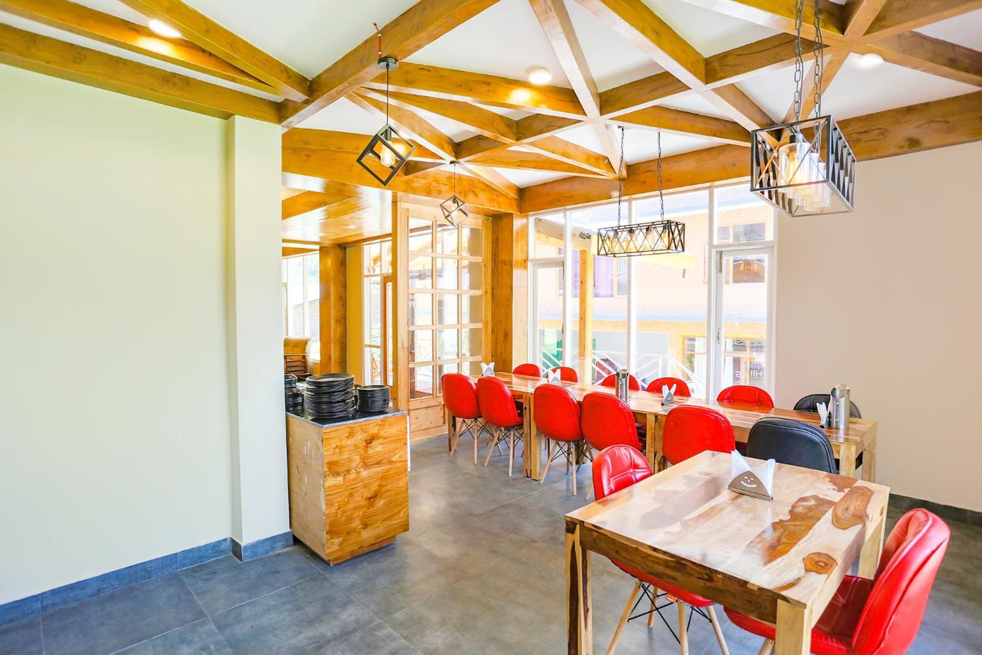 Fabhotel Outhills Manāli エクステリア 写真