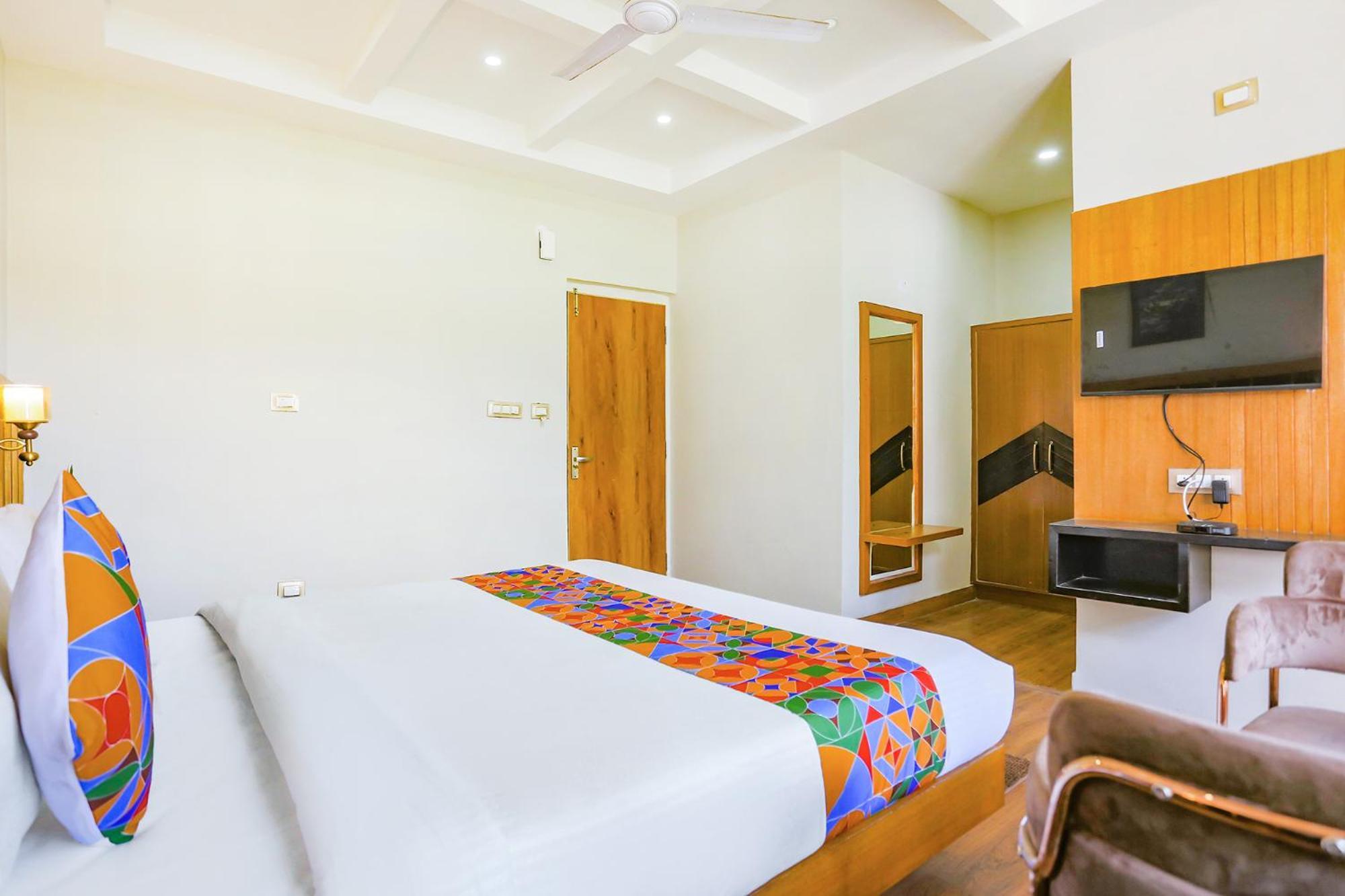 Fabhotel Outhills Manāli エクステリア 写真